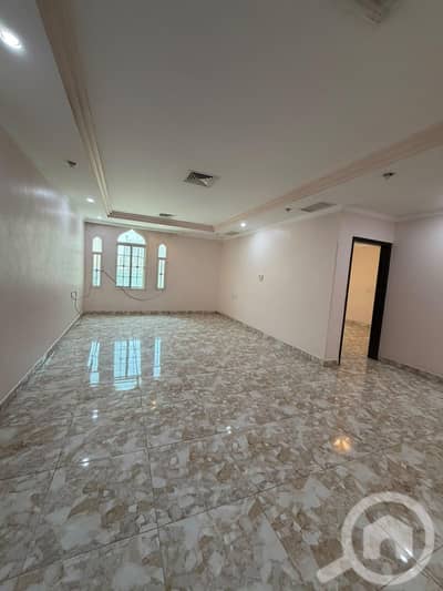 3 Bedroom Flat for Rent in Al Surra, Kuwait City - للإيجار شقة في السره 450دك 3 Bedroom Flat for Rent in Al Surra, Kuwait City - للإيجار شقة في السره 450دك