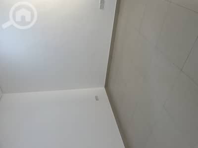 فلیٹ 2 غرفة نوم للايجار في حولي، مدينة الكويت - Semi Furnished Apartment for rent in Hawally Blk#9