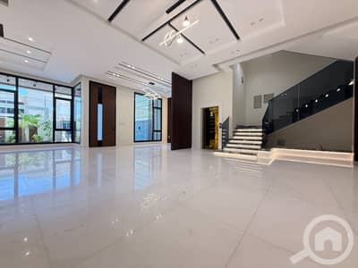 فیلا 5 غرف نوم للايجار في أبو الحصانية، مدينة الكويت - Abu Al Hasania – Fantastic, Contemporary, Five Master Bedroom Villa فیلا 5 غرف نوم للايجار في أبو الحصانية، مدينة الكويت - Abu Al Hasania – Fantastic, Contemporary, Five Master Bedroom Villa