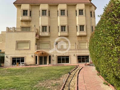 5 Bedroom Apartment for Rent in Mubarak Al Kabeer, Kuwait City - للإيجار – دور ثاني مميز في العدان | قطعة 7