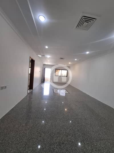 3 Bedroom Flat for Rent in Salwa, Kuwait City - للايجار شقه بسلوي دور ثاني مصعد مساحات كبيره