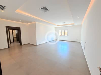 3 Bedroom Villa for Rent in Al Jabriya, Kuwait City - 3 Bedrooms in Jabriya