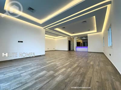 فلیٹ 3 غرف نوم للايجار في سلوى، مدينة الكويت - Three Bedroom full floor for rent in Salwa
