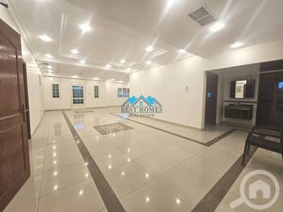 شقة 5 غرف نوم للايجار في بيان، مدينة الكويت - Spacious 5 Bedroom Apartment with Balcony in Bayan شقة 5 غرف نوم للايجار في بيان، مدينة الكويت - Spacious 5 Bedroom Apartment with Balcony in Bayan