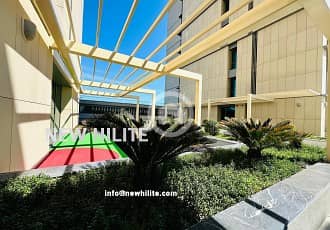شقة 3 غرف نوم للايجار في المنطقة الحرة، مدينة الكويت - Three Bedroom Duplex with Pool & Gym for Rent in Daiya