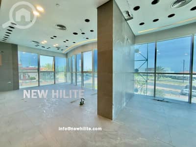 عقارات تجارية اخرى  للايجار في السالمية، مدينة الكويت - Spacious Commercial Space for Rent in Salmiya