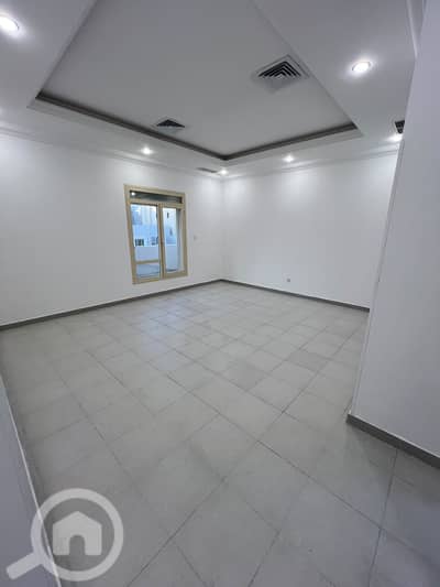 3 Bedroom Apartment for Rent in Fnaitees, Kuwait City - للإيجار شقة في الفنيطيس 3 Bedroom Apartment for Rent in Fnaitees, Kuwait City - للإيجار شقة في الفنيطيس