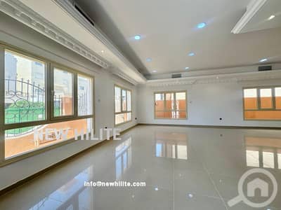 فیلا 7 غرف نوم للايجار في المنطقة الحرة، مدينة الكويت - Renovated Spacious Villa for Rent in Egaila