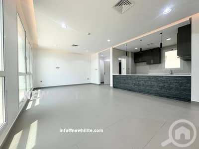 شقة 3 غرف نوم للايجار في المنطقة الحرة، مدينة الكويت - Brand New 3-Bedroom Apartment in Kuwait City