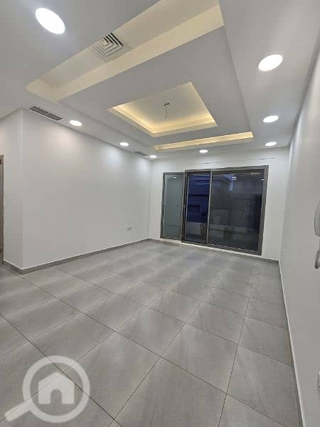 شقه دور اول مودرن مع بلكونات للايجار في الزهراء شقه دور اول مودرن مع بلكونات للايجار في الزهراء