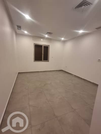 3 Bedroom Apartment for Rent in Fnaitees, Kuwait City - للايجار بالفنيطيس شقة ٣ غرف منهم ماستر 3 Bedroom Apartment for Rent in Fnaitees, Kuwait City - للايجار بالفنيطيس شقة ٣ غرف منهم ماستر