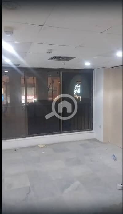 عقارات تجارية اخرى  للايجار في حولي، مدينة الكويت - للايجار ميزانين كامل بمنطقة حولي شارع بن خلدون مساحة 225 متر 1500 دك