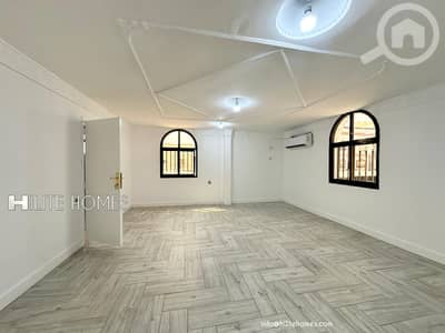 5 Bedroom Villa for Rent in Sabah Al Salem, Kuwait City - Fully Renovated Five Bedroom House for Rent in Sabah Al-Salem