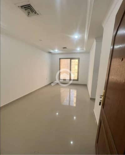 4 Bedroom Apartment for Rent in Mahboula, Kuwait City - Apartment for rent in Mahboula