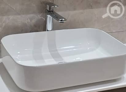 فلیٹ 5 غرف نوم للايجار في سلوى، مدينة الكويت - New & nice 5 bedroom floor with balcony in salwa فلیٹ 5 غرف نوم للايجار في سلوى، مدينة الكويت - New & nice 5 bedroom floor with balcony in salwa