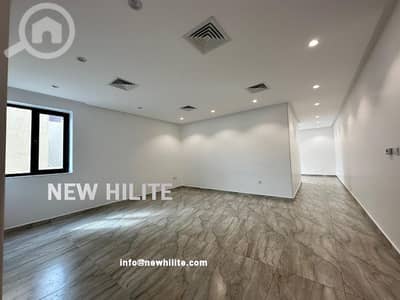 4 Bedroom Villa for Rent in Hawally, Kuwait City - FOUR BEDROOM FLOOR FOR RENT IN SALAM