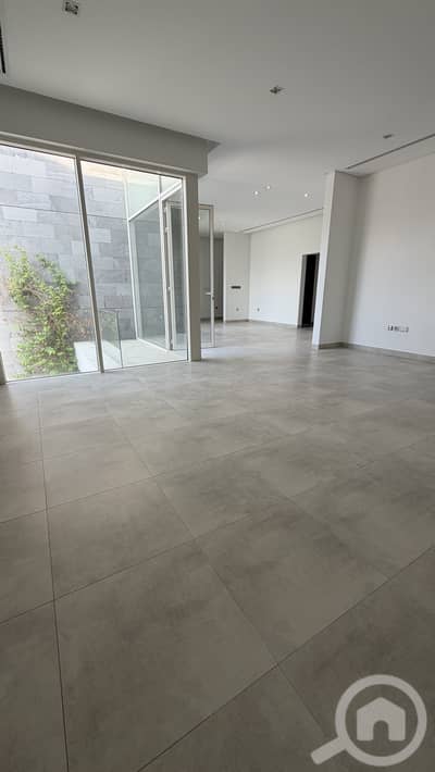 فلیٹ 3 غرف نوم للايجار في الروضة، مدينة الكويت - 3 Master Bedroom Floor in Rawda