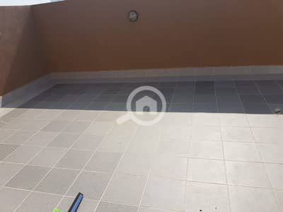 شقة 3 غرف نوم للايجار في الفنطاس، مدينة الكويت - Pets friendly 3 bedroom with terrace in fintas.