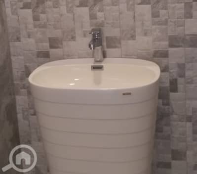 2 Bedroom Flat for Rent in Salwa, Kuwait City - Pets friendly 2 bedroom ground floor in salwa with maids room.