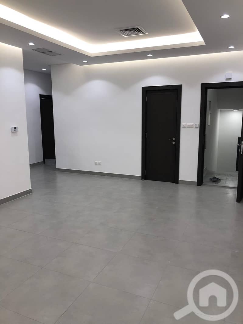 Villa in salwa. 12 bedrooms. best for company, office or families.