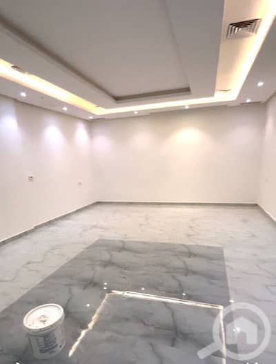 5 Bedroom Flat for Rent in Al Manqaf, Kuwait City - دور حوش ساقط في المنقف 5 غرف نوم