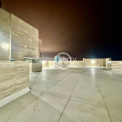 3 Bedroom Flat for Rent in Al Salmiya, Kuwait City - Modern Penthouse with Roof for rent in salmiya