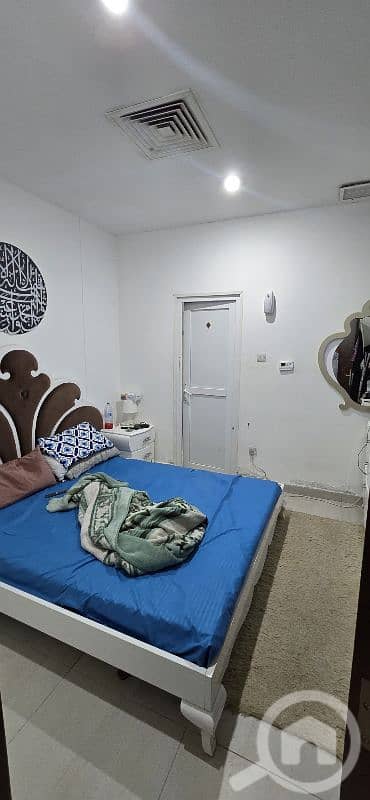 1bhk room for rent with house old items 1bhk room for rent with house old items