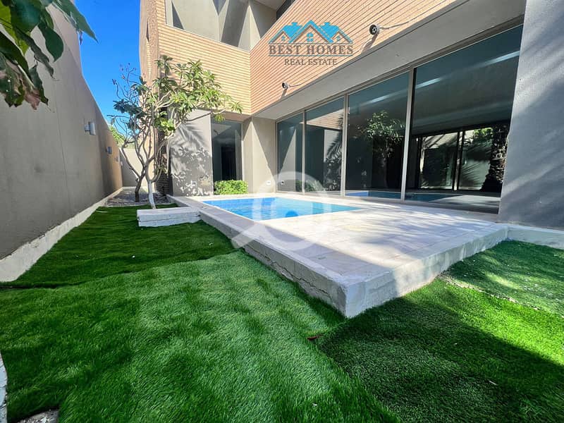Modern Style 4 Master Bedrooms Villa in Egaila