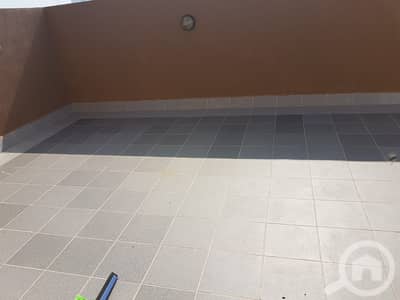 شقة 3 غرف نوم للايجار في الفنطاس، مدينة الكويت - Pets friendly 3 bedroom with terrace in fintas. on the sea side.