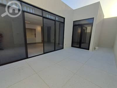 شقة 3 غرف نوم للايجار في الدعية، مدينة الكويت - 3 Bedroom with terrace