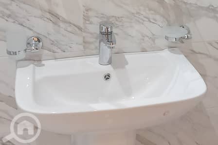 2 Bedroom Apartment for Rent in Salwa, Kuwait City - Pets friendly 2 bedroom ground floor in salwa with yard