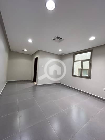 3 Bedroom Apartment for Rent in Al Jabriya, Kuwait City - شقة مميزة للإيجار في الجابرية قريبة من الخدمات 3 غرف نوم 3 حمامات
