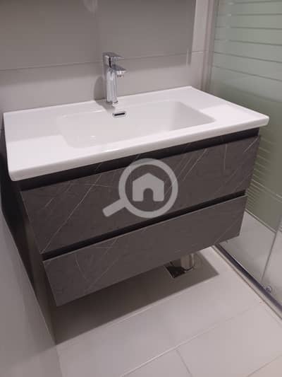 شقة 4 غرف نوم للايجار في المنقف، مدينة الكويت - Luxurious 4 bedroom ground floor in Mangaf with yard