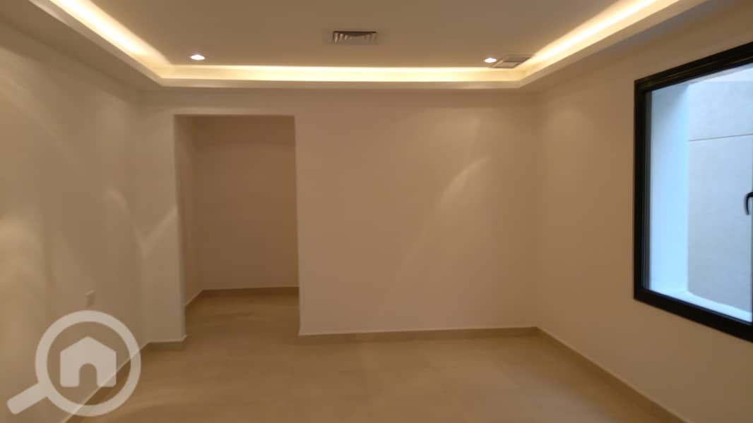 New, nice & Huge sized 3 bedroom in abu fatira with maids room.