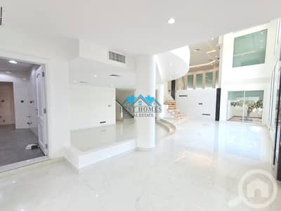 4 Bedroom Apartment for Rent in Al Shuhada, Kuwait City - Modern Style and Spacious 4 Bedrooms Villa in Shuhada