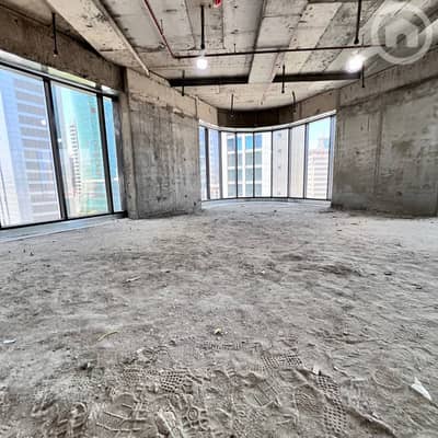 عقارات تجارية اخرى  للايجار في الشرق، مدينة الكويت - Half a commercial floor for rent in sharq Block 7