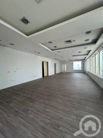 عقارات تجارية اخرى  للايجار في الشرق، مدينة الكويت - للإيجار دور تجاري بشرق ٤٠٠ متر موقع مميز
