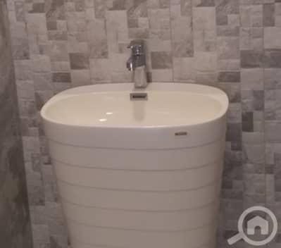 2 Bedroom Flat for Rent in Salwa, Kuwait City - Pets friendly 2 bedroom ground floor in salwa with yard