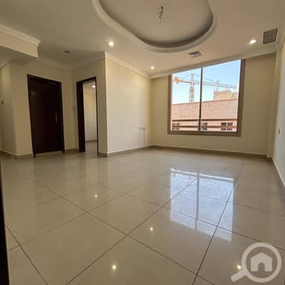 شقة 2 غرفة نوم للايجار في السالمية، مدينة الكويت - Apartment with one month free for rent in Salmiya, Block 10