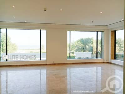 شقة 3 غرف نوم للايجار في الشعب البحري، مدينة الكويت - Sea view Three bedroom apartment for rent in Shaab