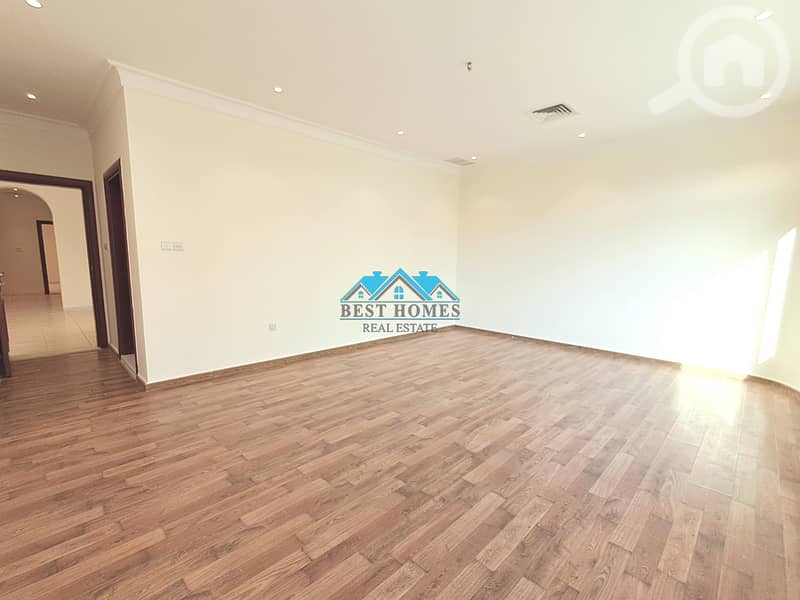 Nice and Spacious 4 Bedrooms Floor in Adan