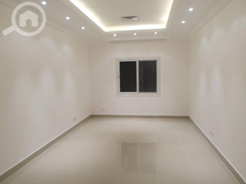 New, nice & Huge sized 3 bedroom in abu fatira with maids room.