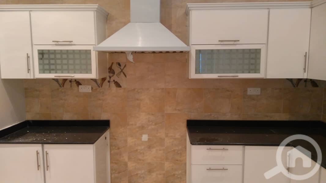 Pets friendly 4 bedroom with terrace in abu fatira