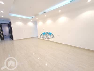 فیلا 4 غرف نوم للايجار في الرميثية، مدينة الكويت - Modern 4 Master Bedrooms Apartment in Rumaithiya