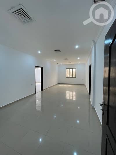 3 Bedroom Apartment for Rent in Abu Fatira, Kuwait City - لإيجار شقه ابو فطيره