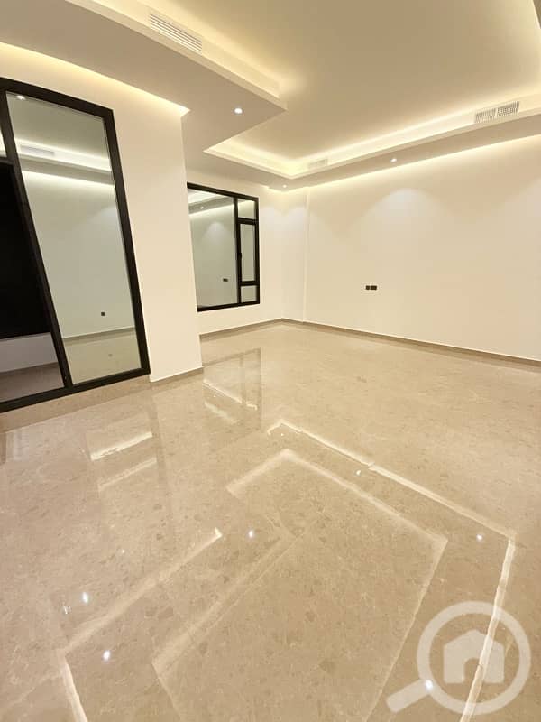 brand new 3 bedrooms floor with balcony in Abu hasaniya
