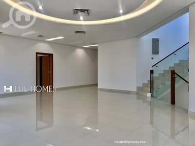 شقة 6 غرف نوم للايجار في الصديق، مدينة الكويت - Spacious 6 bedroom villa with Garden available for rent in Al-Siddeeq