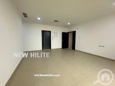 شقة 3 غرف نوم للايجار في حولي، مدينة الكويت - Spacious 3-Bedroom Family Apartment for Rent in Shaab