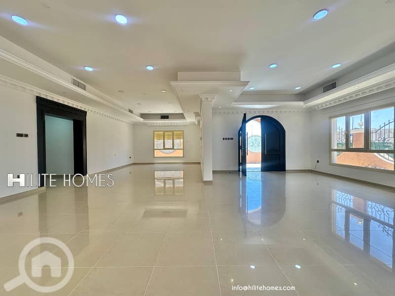 Renovated villa For rent in Egaila
