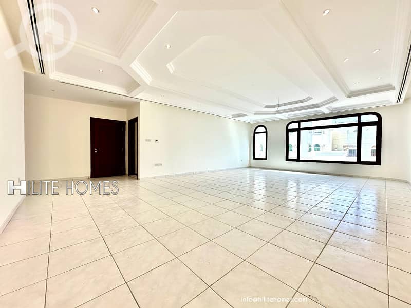 Four Bedroom Renovated Floor for rent in Adan
